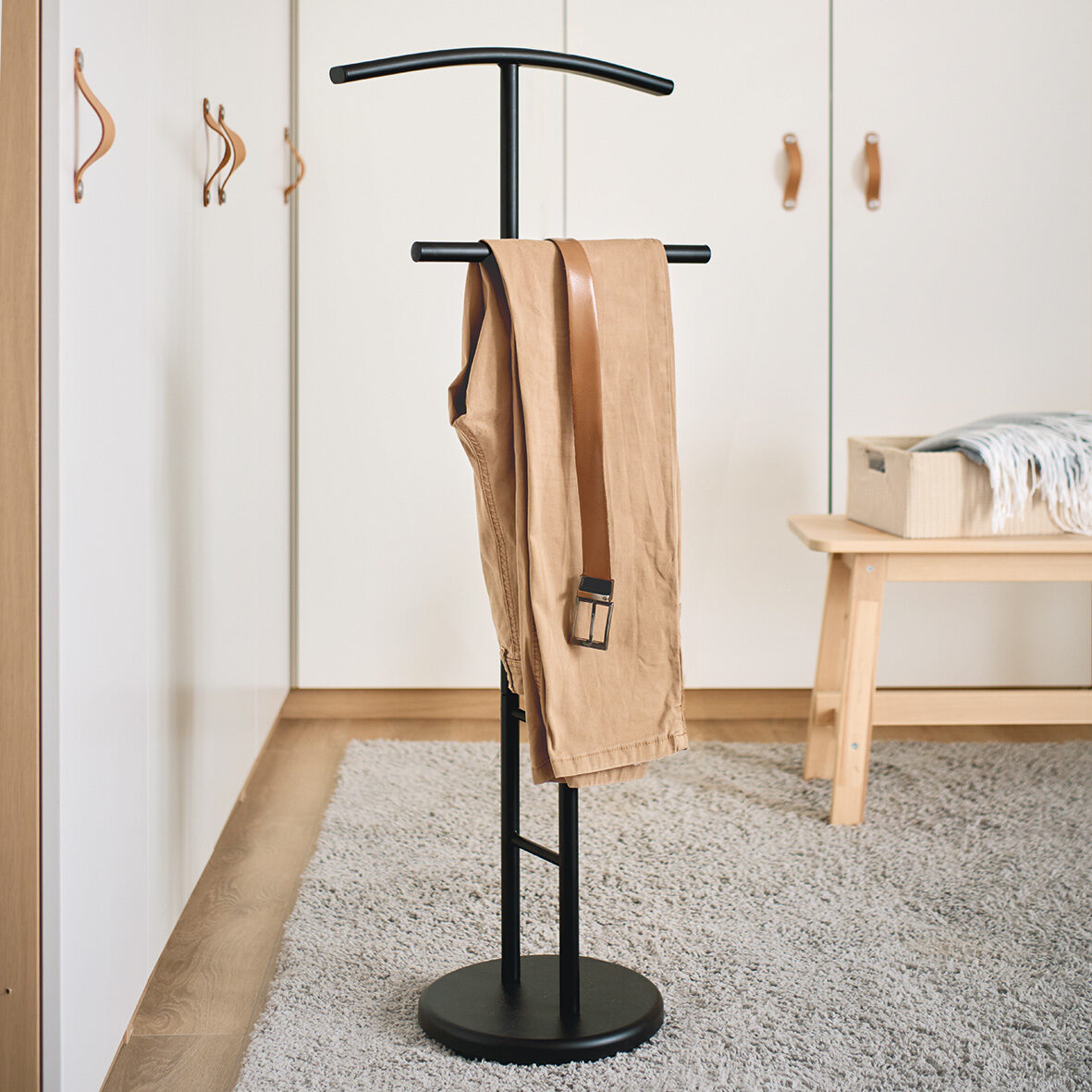 zeller-present-home-living-herrendiener-metall-schwarz image 3